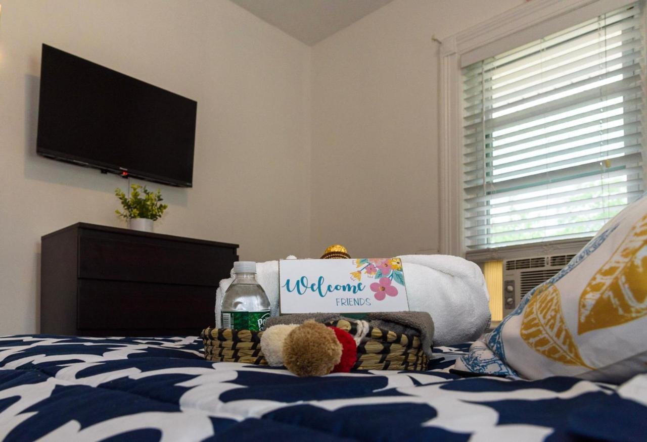 Cozy Private Bedrooms Kitchen Wifi Енглвуд Екстер'єр фото