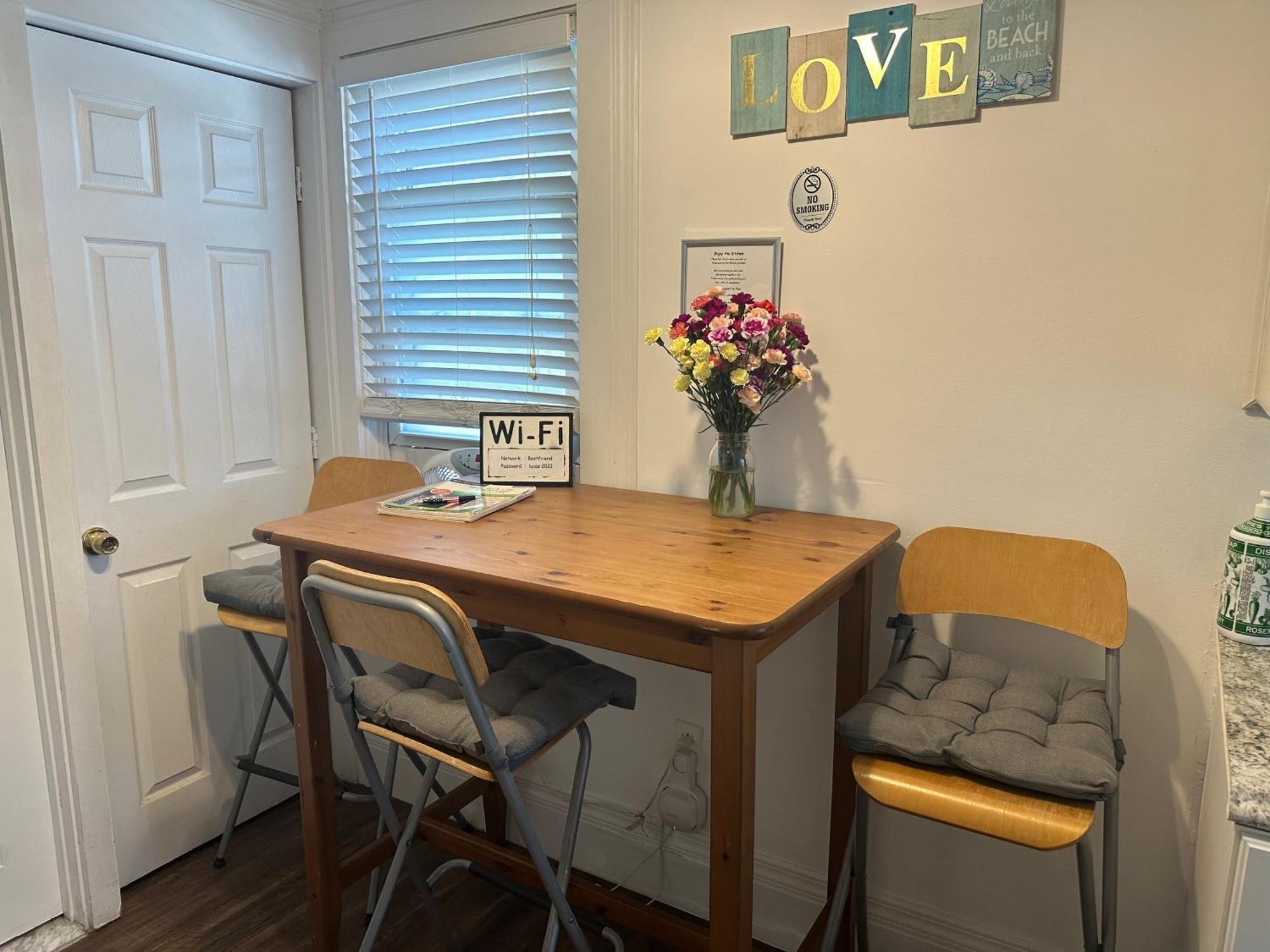 Cozy Private Bedrooms Kitchen Wifi Енглвуд Екстер'єр фото